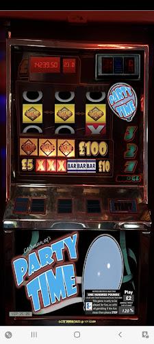 PartyTime Arena UK Slot Скриншот 3